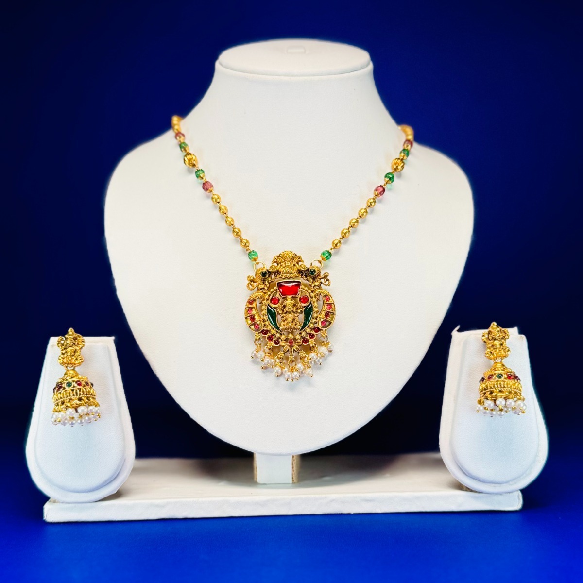 Traditional lakshmi pendant temple jewellery set