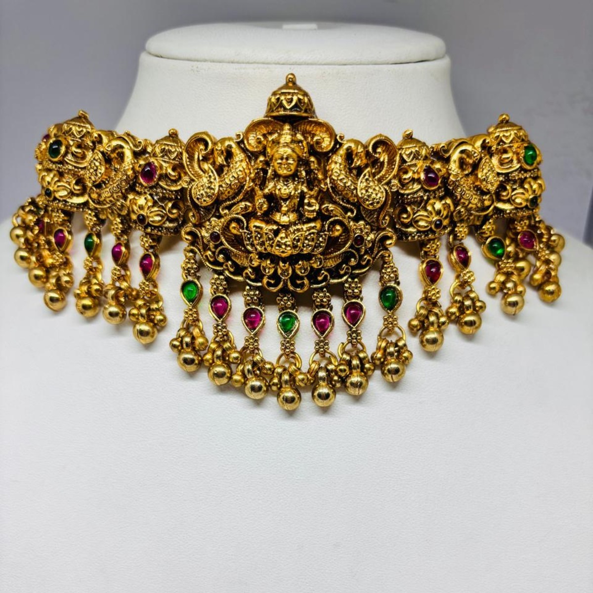 Lakshmi Kundan Bridal Choker